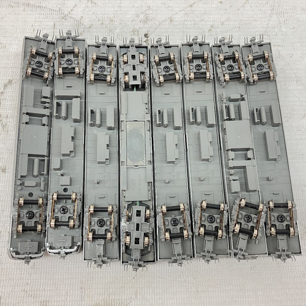 【中古】223系1000番台4両セット KATO Nゲージ 10-388 Amazon.co.jp: KATO Nゲージ 223系 1000番台 基本 4両セット 10