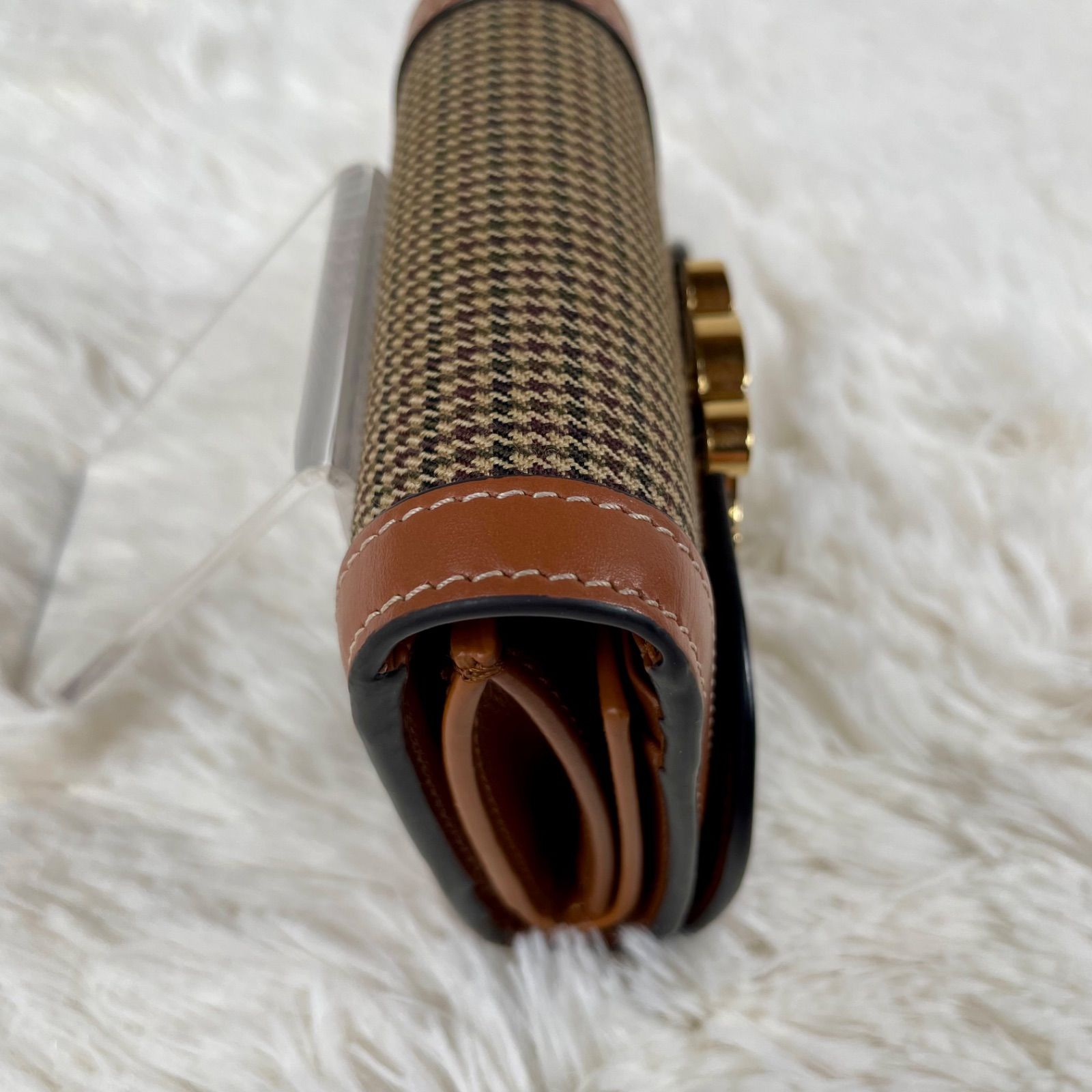 【極美品】CELINEセリーヌ トリオンフ スモールフラップウォレット千鳥格子柄 極美品】CELINE セリーヌ トリオンフ スモールフラップウォレット 三