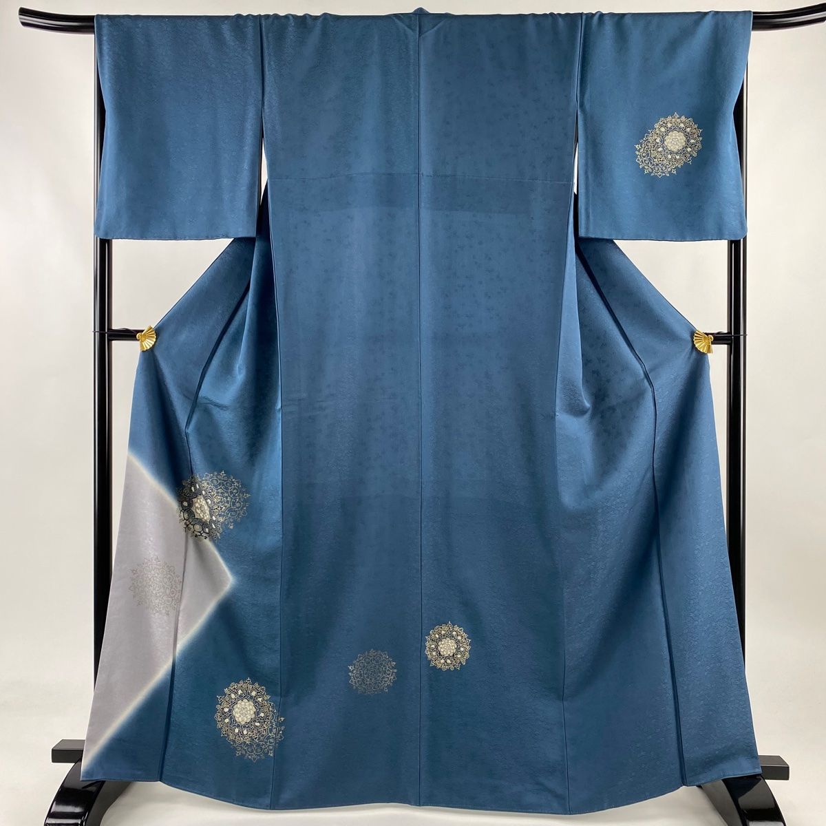 付下げ 身丈165cm 裄丈67.5cm L 袷 華文 地紋 金糸 金彩 青 正絹 秀品  