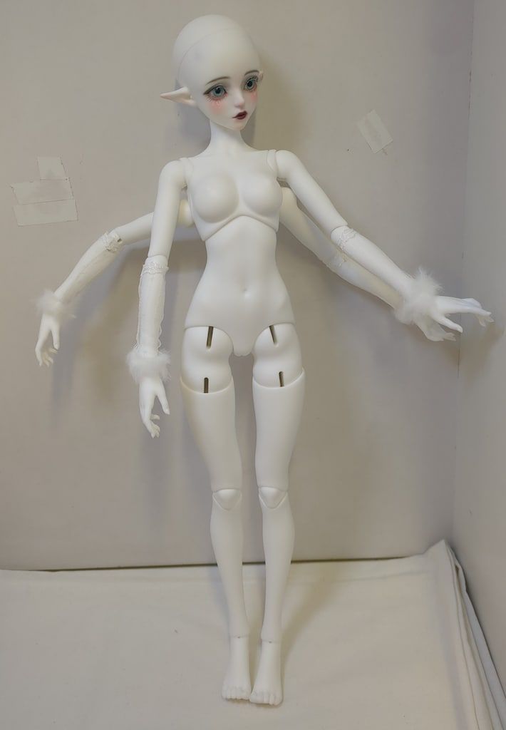 Dream Valley White Moss