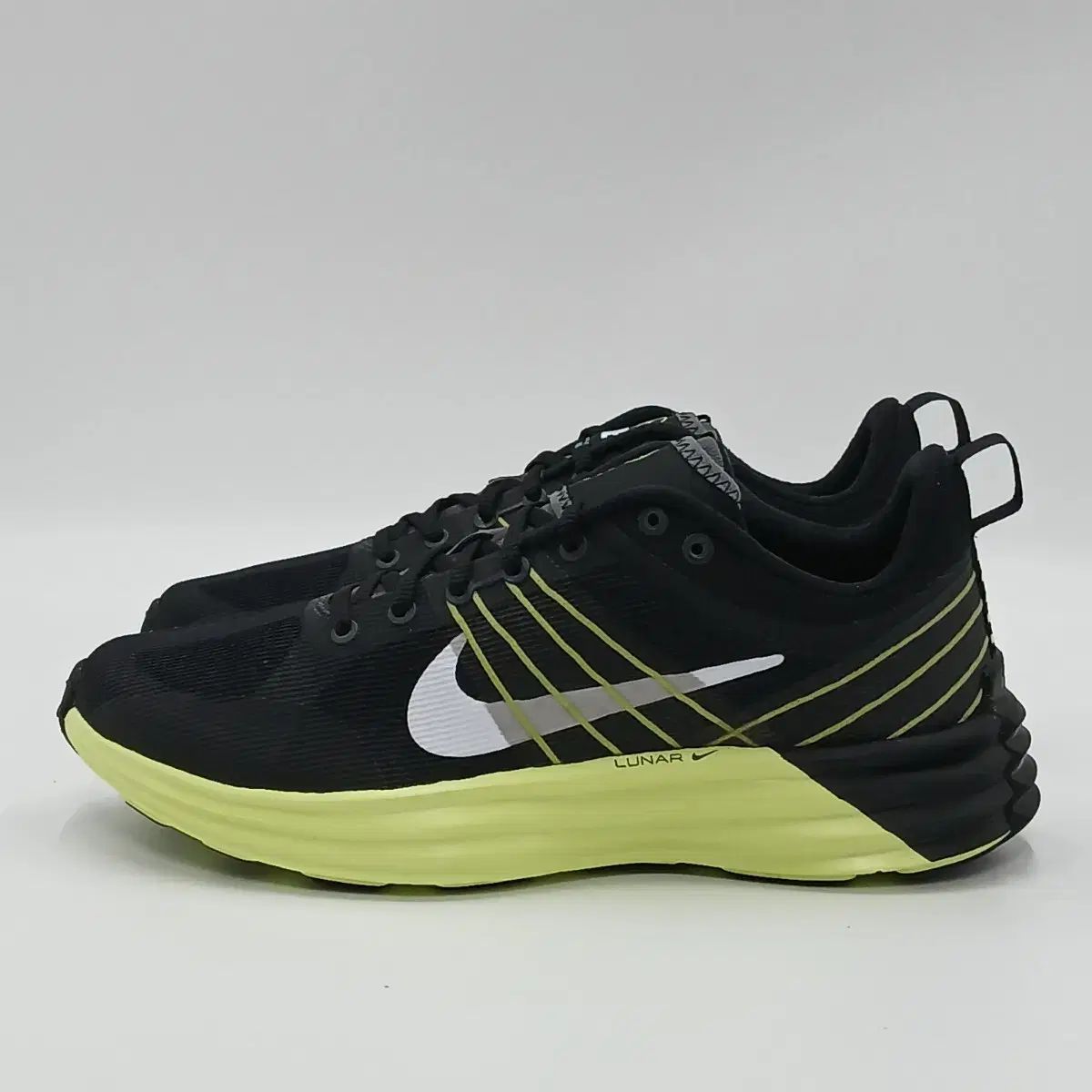 ナイキ ルナ ランニングシューズ スニーカー