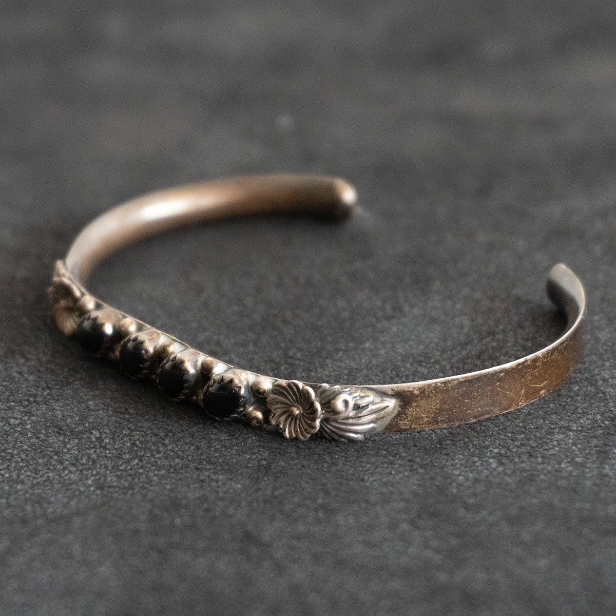 雰囲気抜群】NAVAJO 【Richard Begay作/ sterling バングル