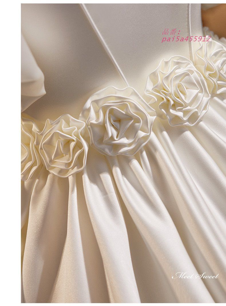 ウェディングドレス