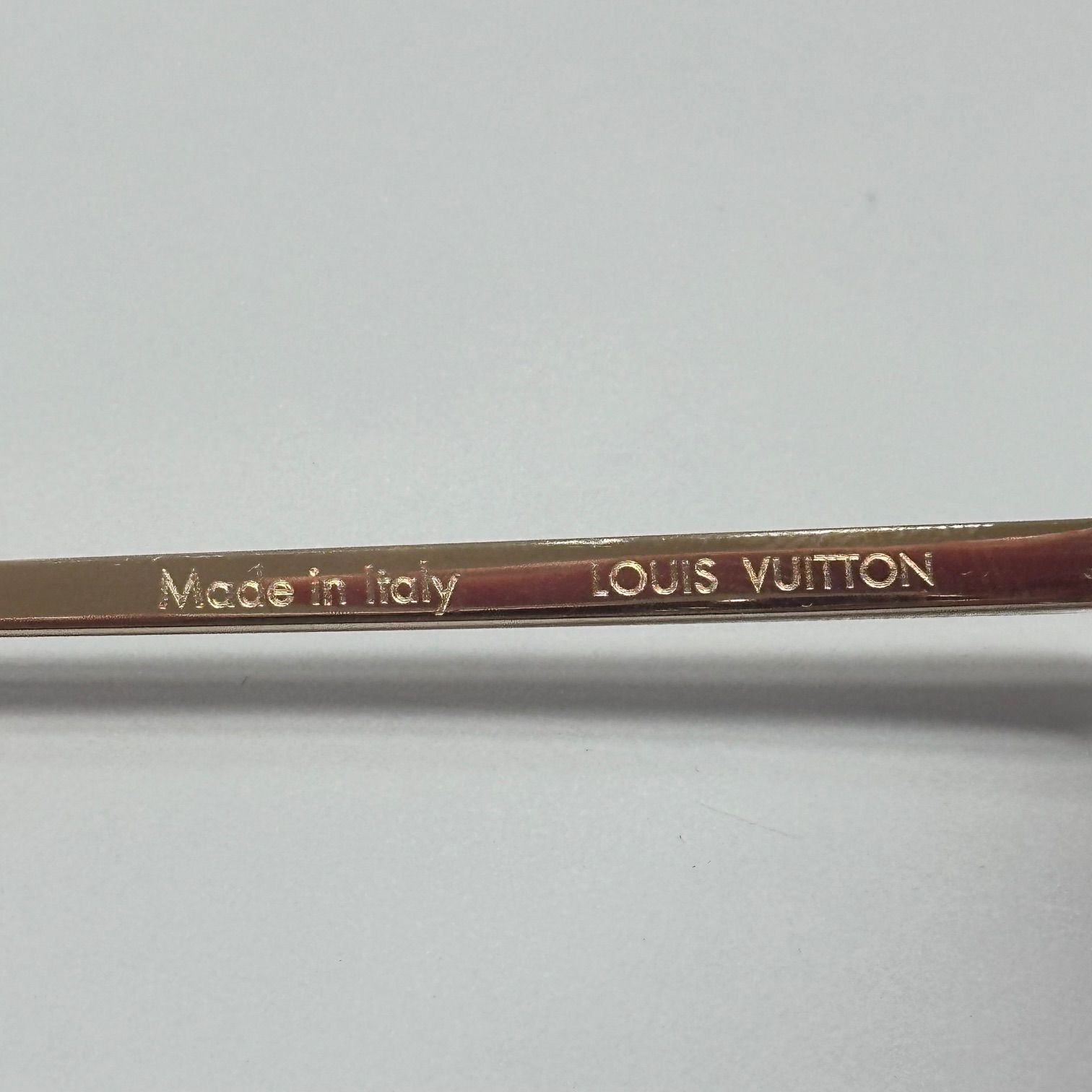 ［美品］ルイヴィトンサングラス 楽天市場】【美品】ルイヴィトン【LOUIS VUITTON】Z0361U エニグムGM