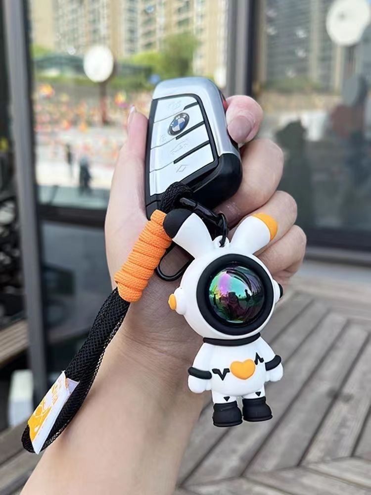 新品未使用　ルイヴィトン　sun yitian　うさぎのチャーム　キーホルダー ルイヴィトン キーホルダー・LV バニー チャーム 現行品 ピンク