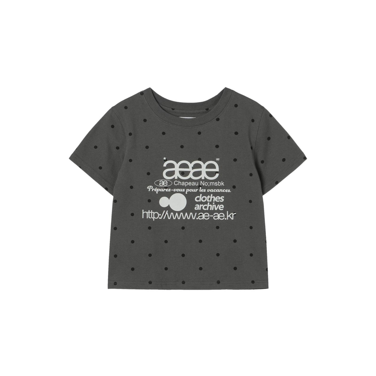 人気商品の中古品・新品・未使用品 エーイーエーイー AEAE 韓国 新品 WEB T-SHIRTS CROP DOT LOGO トップス