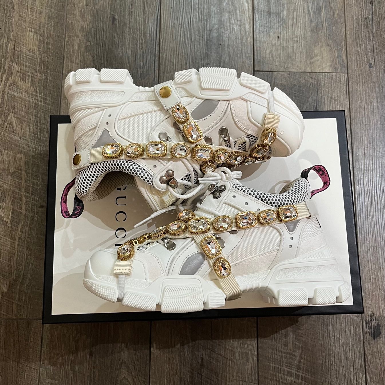★GUCCI[グッチ] ロートップ メッシュ スニーカー★ Gucci Low-Top for Women | NET-A-PORTER