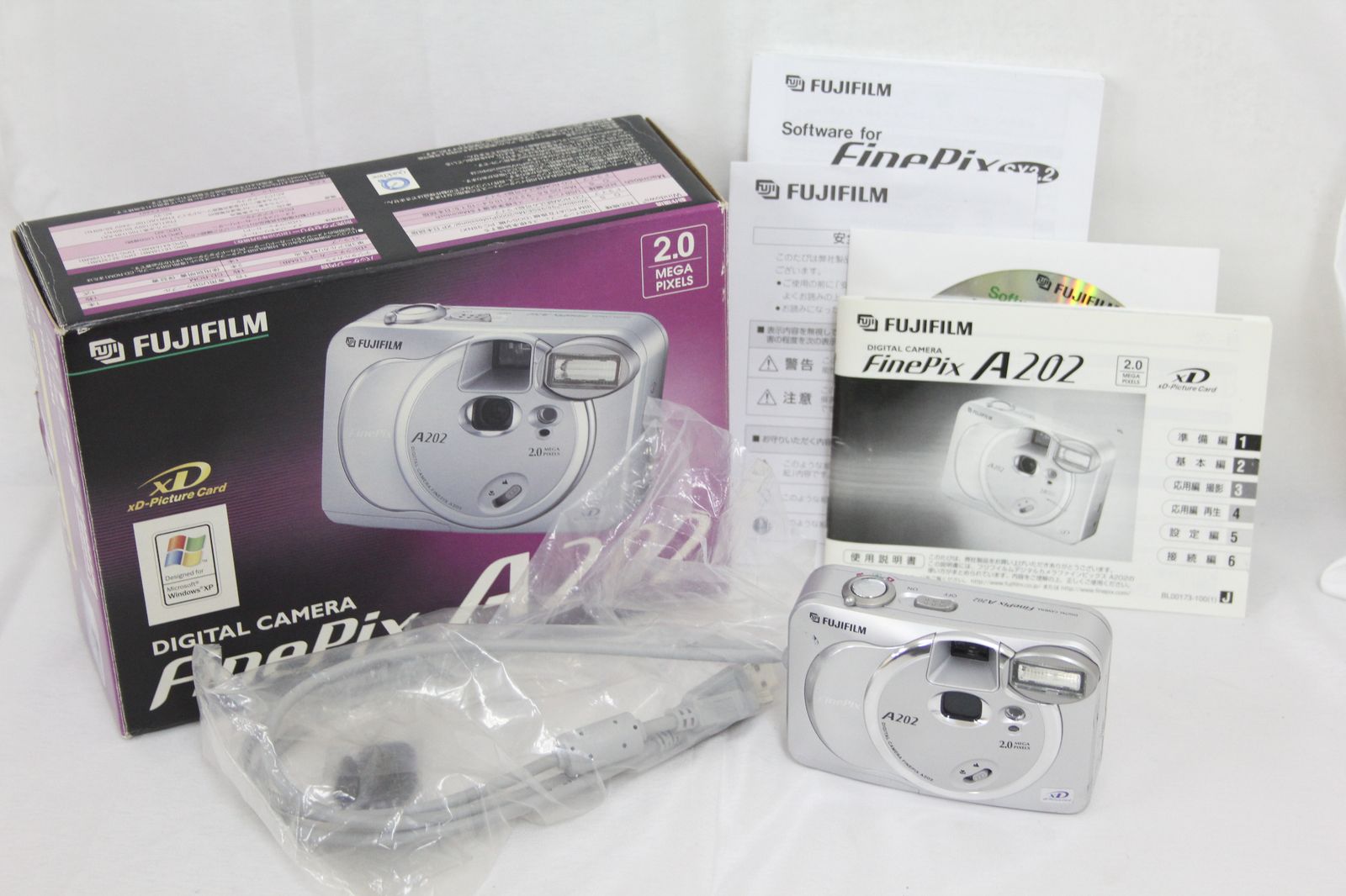 返品保証】 【便利な単三電池で使用可】フジフィルム Fujifilm Finepix A202 元箱付き コンパクトデジタルカメラ v8714 -  メルカリ