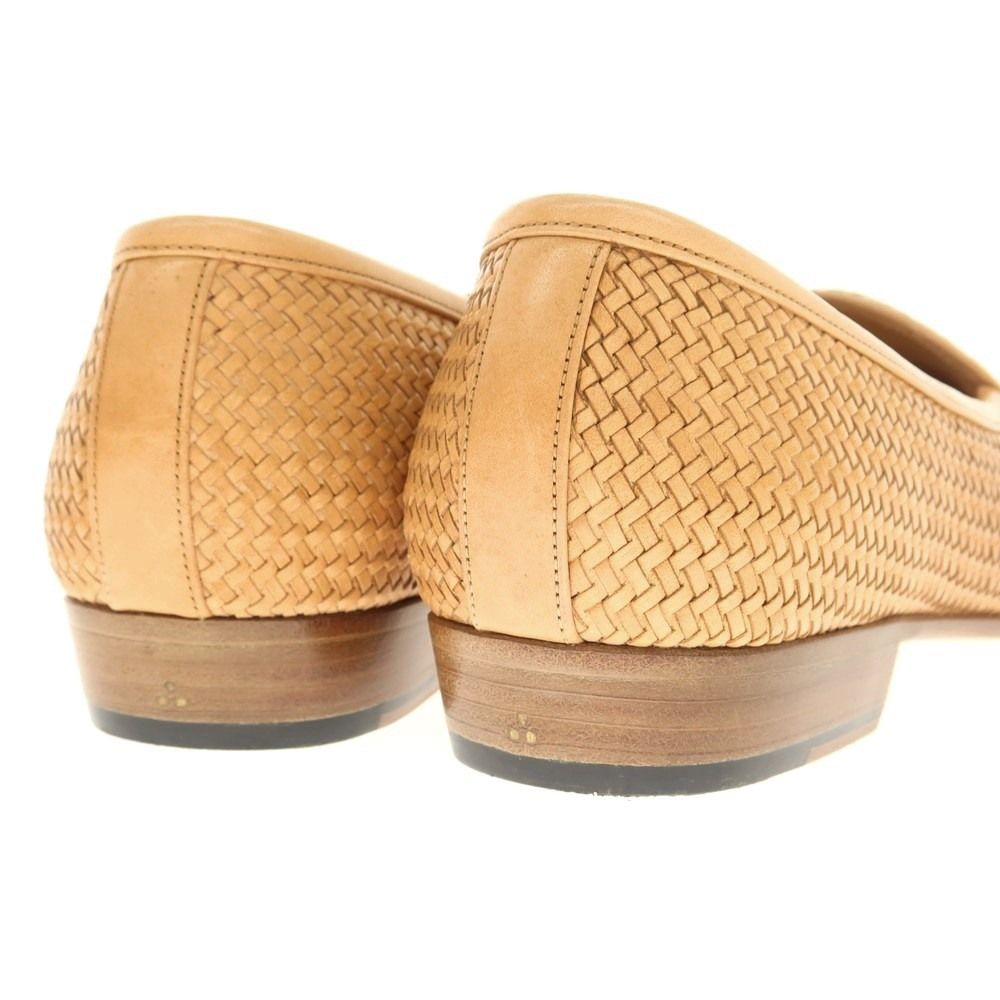 イントレチャートレザー