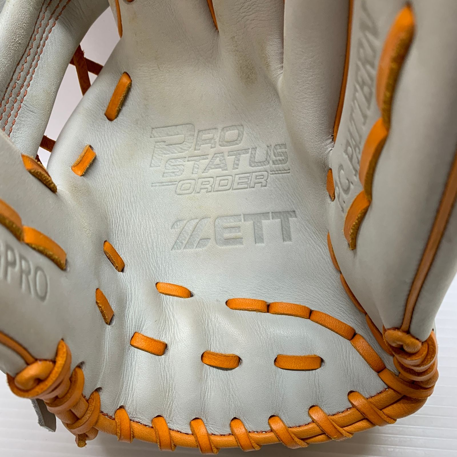 中古品 ゼット ZETT プロステイタス オーダー 軟式 内野手用グローブ BRGPRO 刺繍入り 4255 中古品 ゼット ZETT プロステイタス オーダー 軟式 内野手用