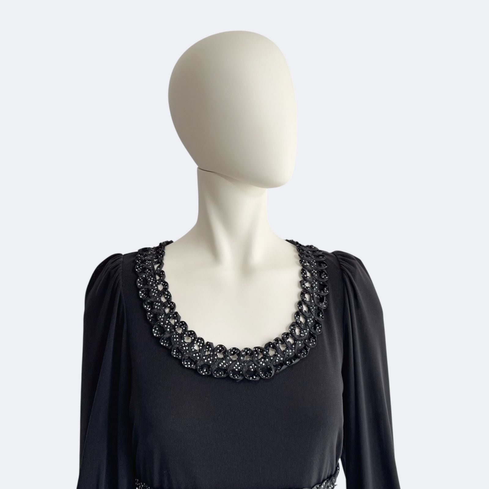 ブラック ドレス