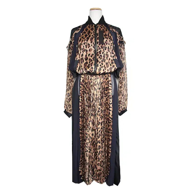 sacai サカイ レオパード ワンピース sacai サカイ レオパード ワンピース