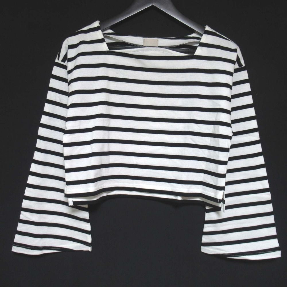 美品 23AW Cygne シーニュ ボーダートップス 長袖 ショート丈　S相当 美品 23AW Cygne シーニュ Luc ボーダートップス 長袖 ショート丈