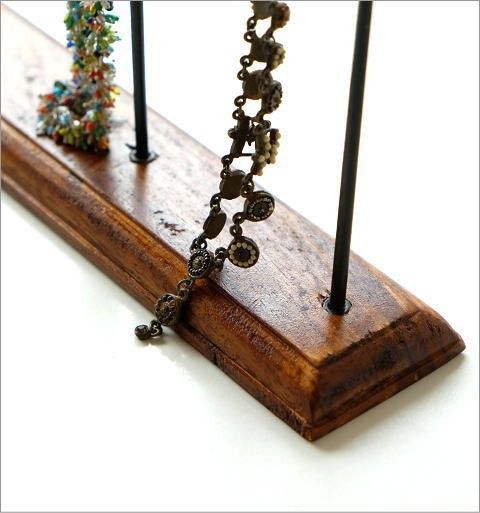 Yosooo ジュエリーディスプレイスタンド モダン メタル 2段 卓上ブレスレット ネックレス ジュエリーオーガナイザー ディスプレイツリーラック Yosooo ジュエリーディスプレイスタンド モダン メタル 2段 卓上