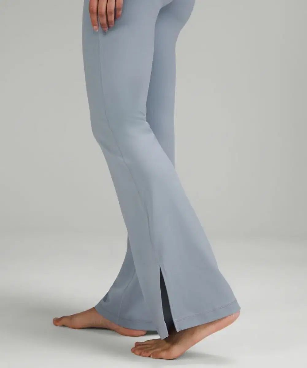 ルルレモン グルーヴ SUPER ハイウエスト フ パンツ