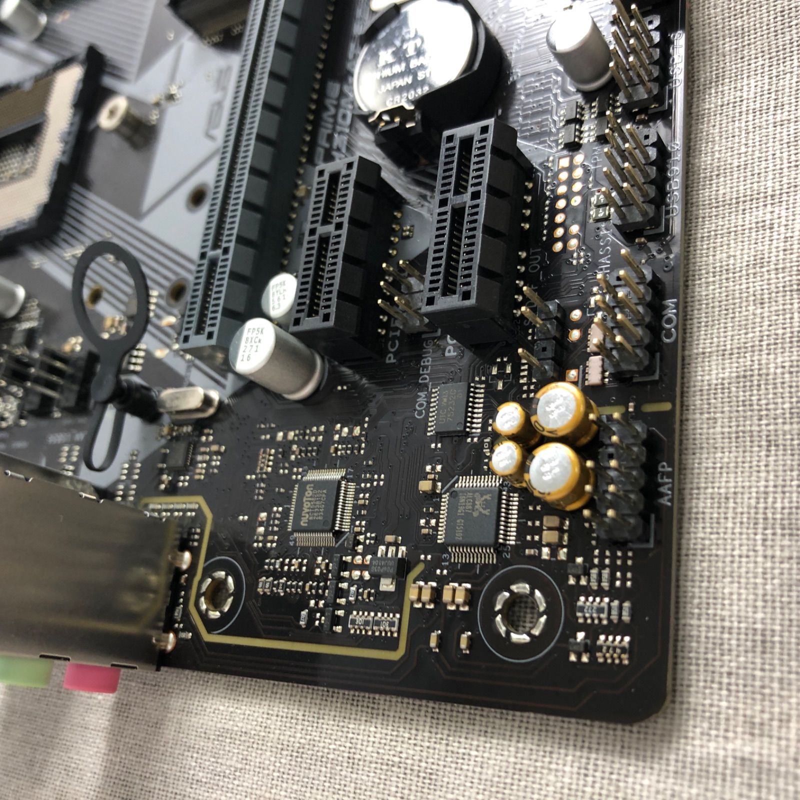 マザーボード ASUS PRIME H310M-AT R2.0【起動確認済】/MB-231108 - メルカリ