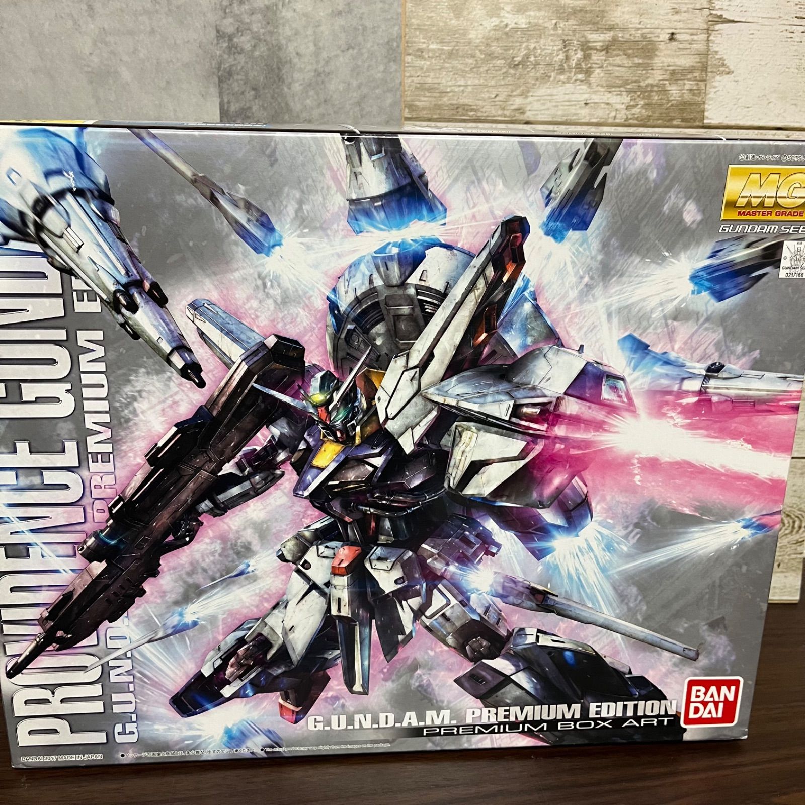 MG 1/100　ZGMF-X13A プロヴィデンスガンダム スペシャルエディション 機動戦士ガンダムSEED　ラウル・クルーゼ   未組立品 BANDAI バンダイ プラモデル　BANDAI SPIRITS バンダイスピリッツ　色分け済みプラモデル