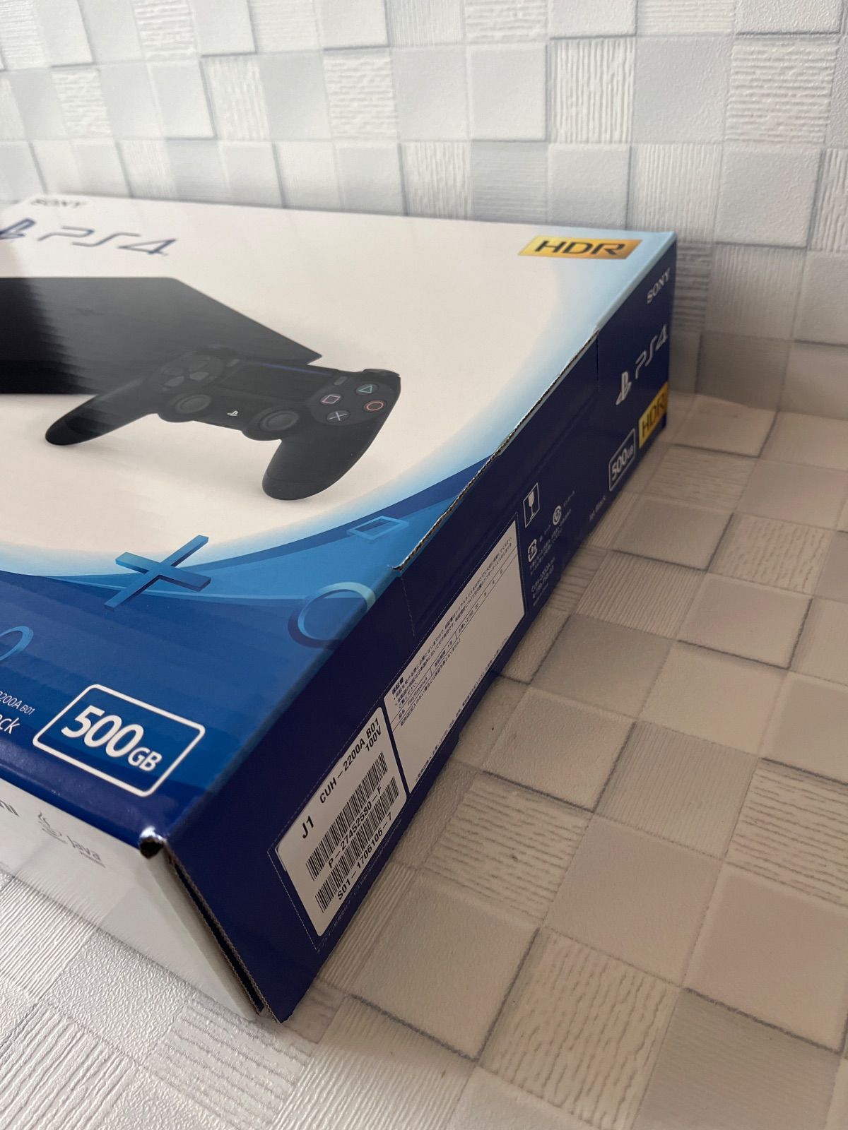 PlayStation4 ジェット・ブラック 500GB 本体CUH-2200A - メルカリ