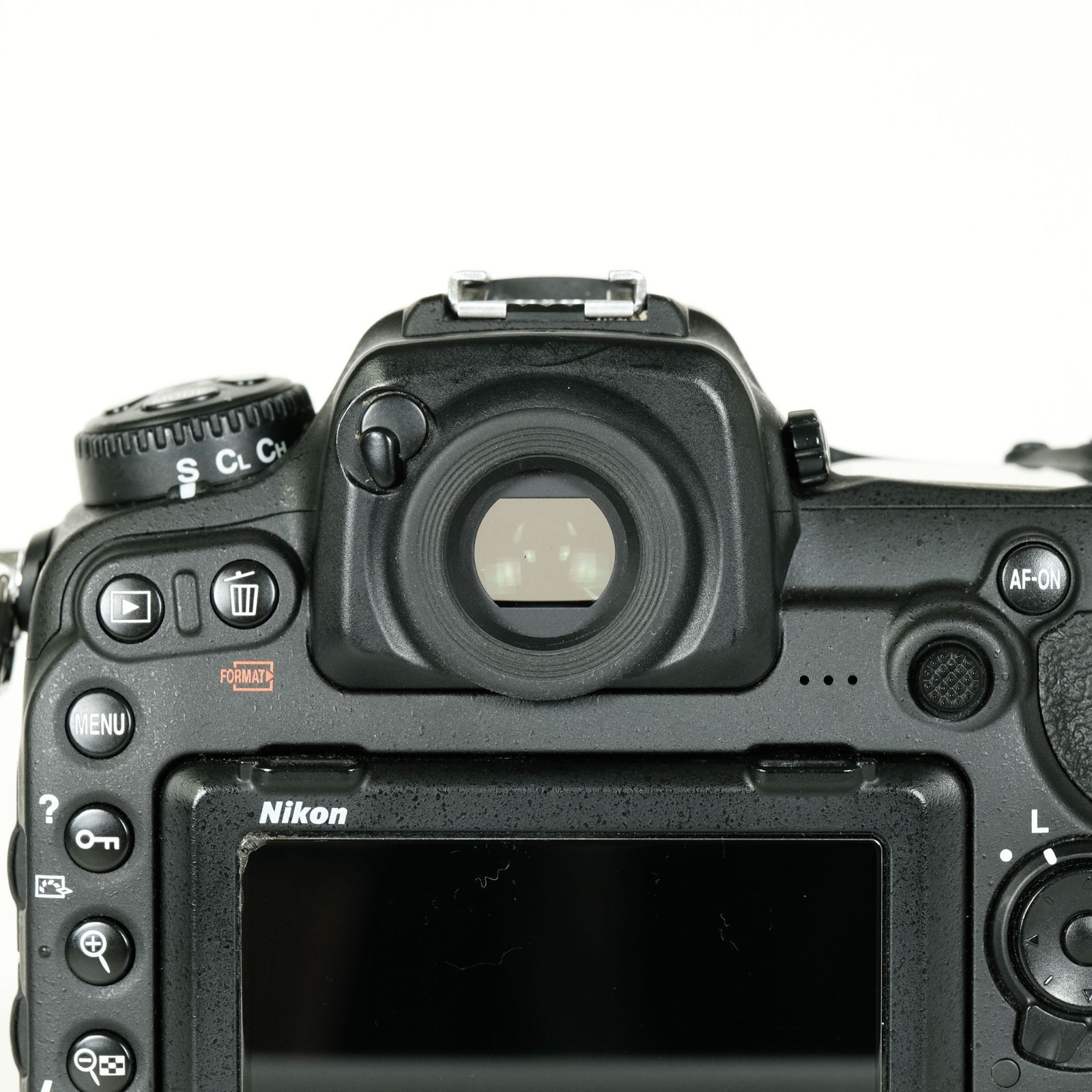 D500
