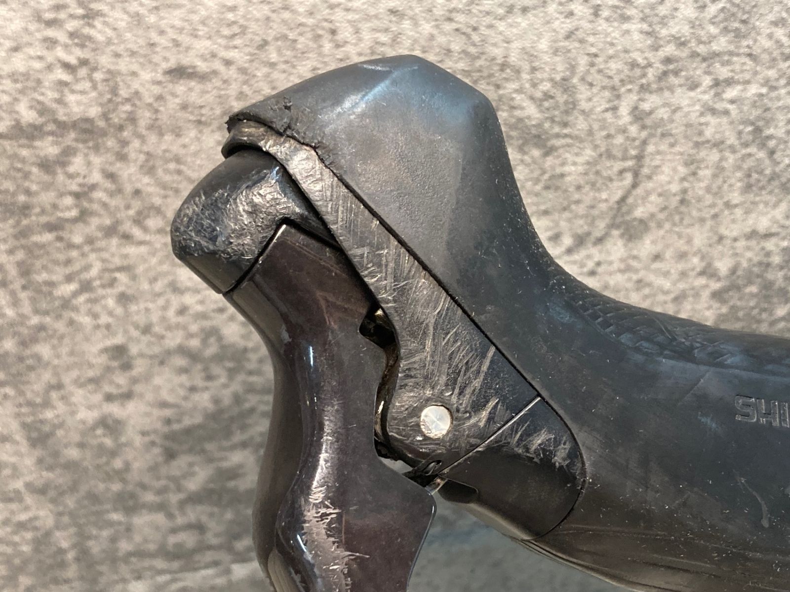 IX298 シマノ SHIMANO 105 ST-R7000 STIレバー 2x11S ※ガリ傷大