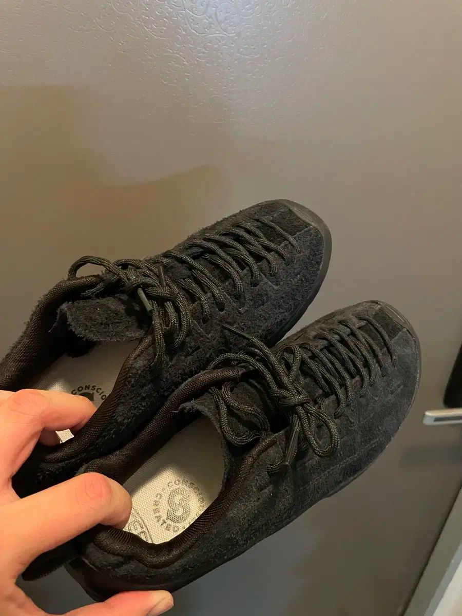 KEEN キーン ジャスパー ヘアリーブラック 240