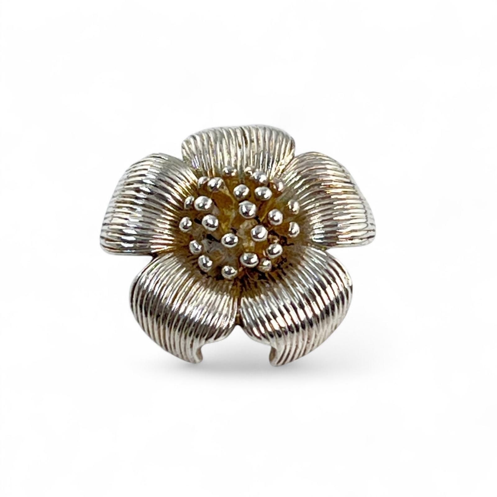 ▲TIFFANY-Co. ティファニー SV925 フラワーモチーフ 花形 ブローチ シルバー レディース