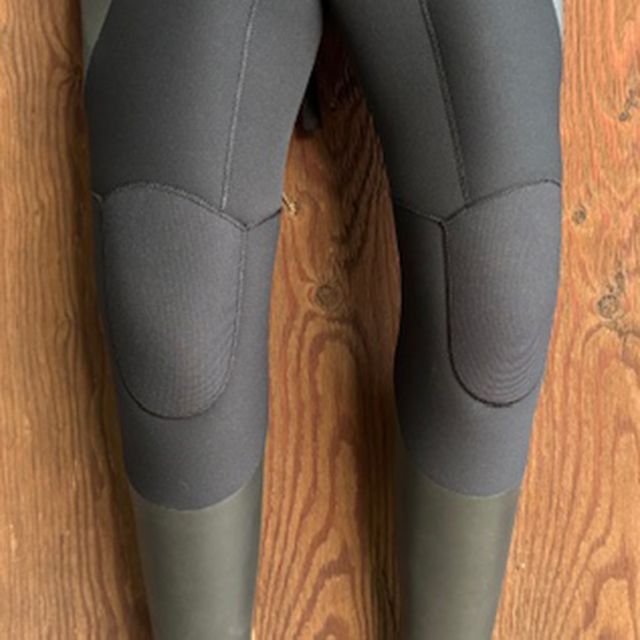 超激安セール開催中です！ 日本製 ♥ 3x3mm バックジップフルスーツ ◆メンズ既製 LXサイズ◆ネックバリアシステム◆店頭展示品