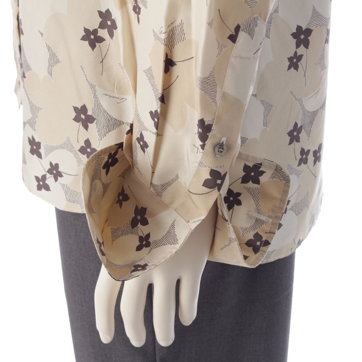 『N』【美品】GUCCI - 総柄シルクシャツ ベージュ 中古・古着通販】GUCCI (グッチ) ボタニカルボーリングシルク