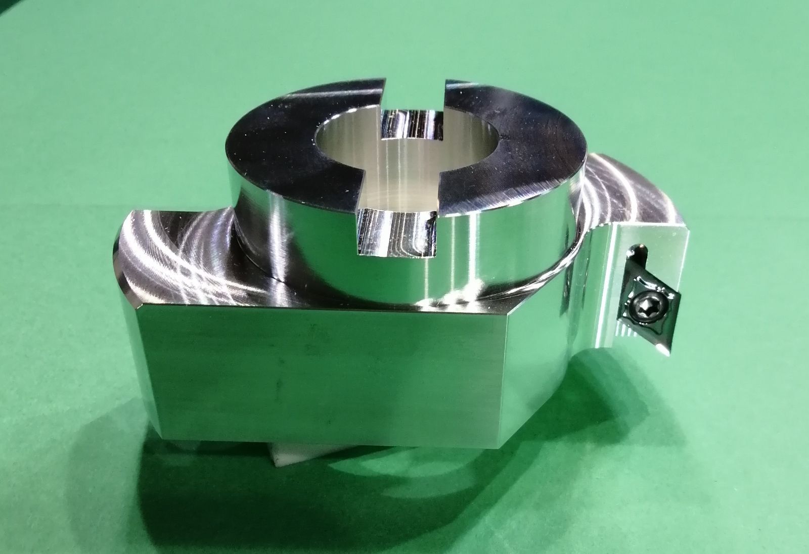 軽合金用仕上げ フェイスミル アルミ黄銅の仕上げに