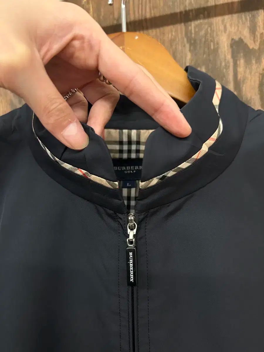 バーバリー ブラック