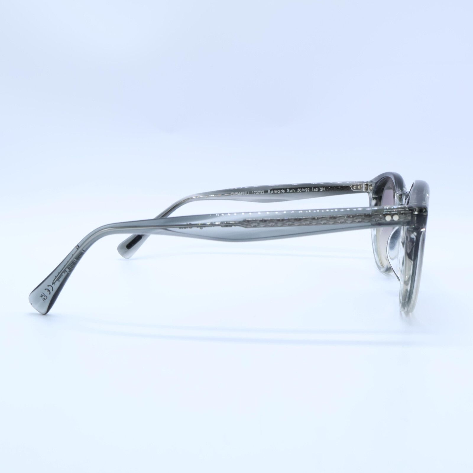 トレーニング用品 OLIVER PEOPLES オリバーピープルズ 【美品】OV5459SU 173732