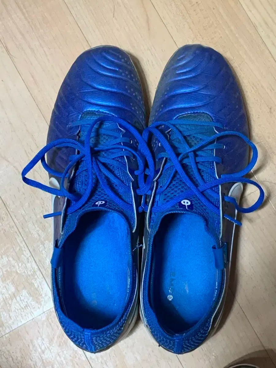 NIKE ナイキ ティエンポ サッカーシューズ 275
