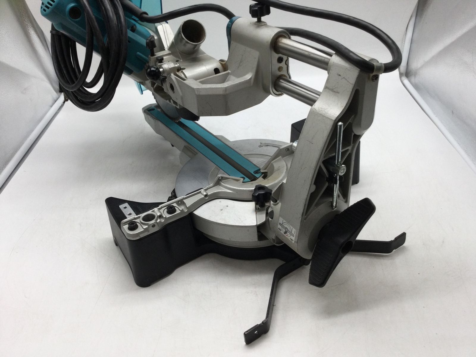 領収書発行可】Makita/マキタ 165mmスライドマルノコ 樹脂ベース 領収書発行可】Makita/マキタ 165mmスライドマルノコ 樹脂ベース
