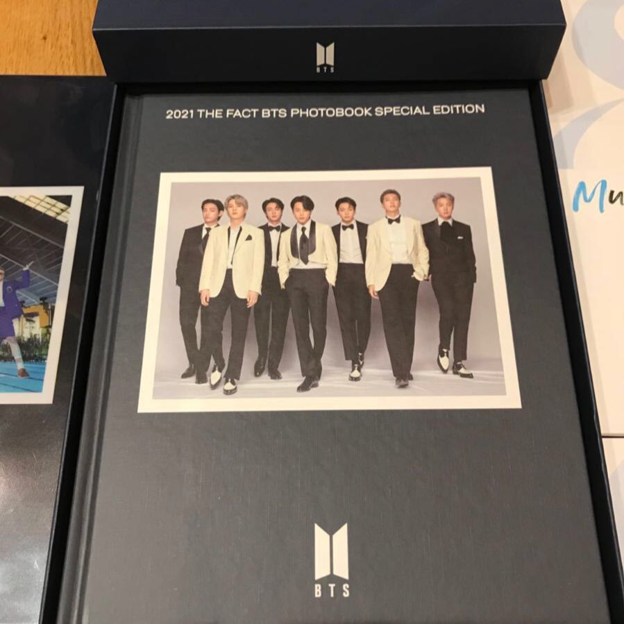 THE FACT BTS PHOTOBOOK 写真集 クリアファイル ジン - メルカリ