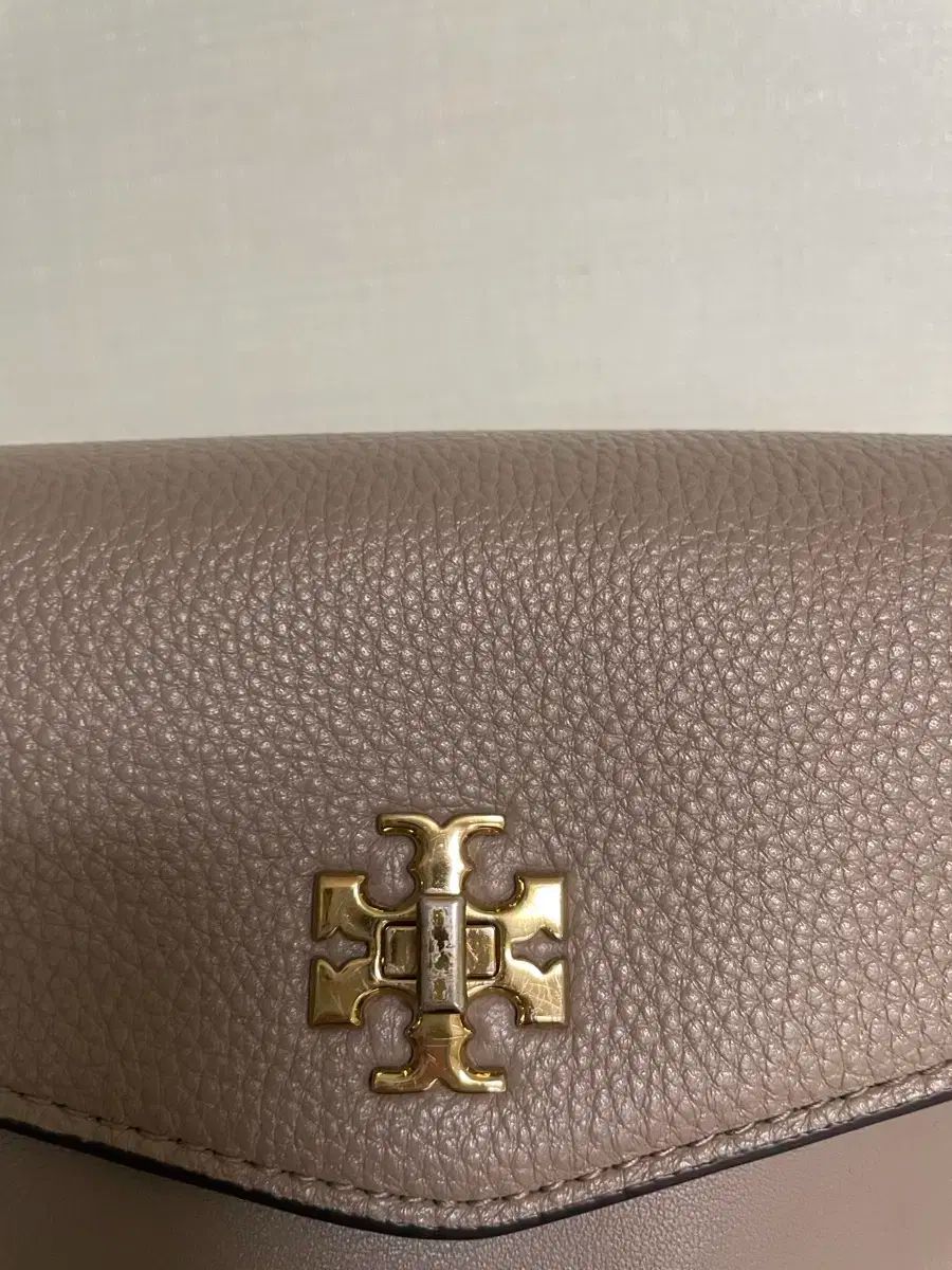 Burch トリーバーチ