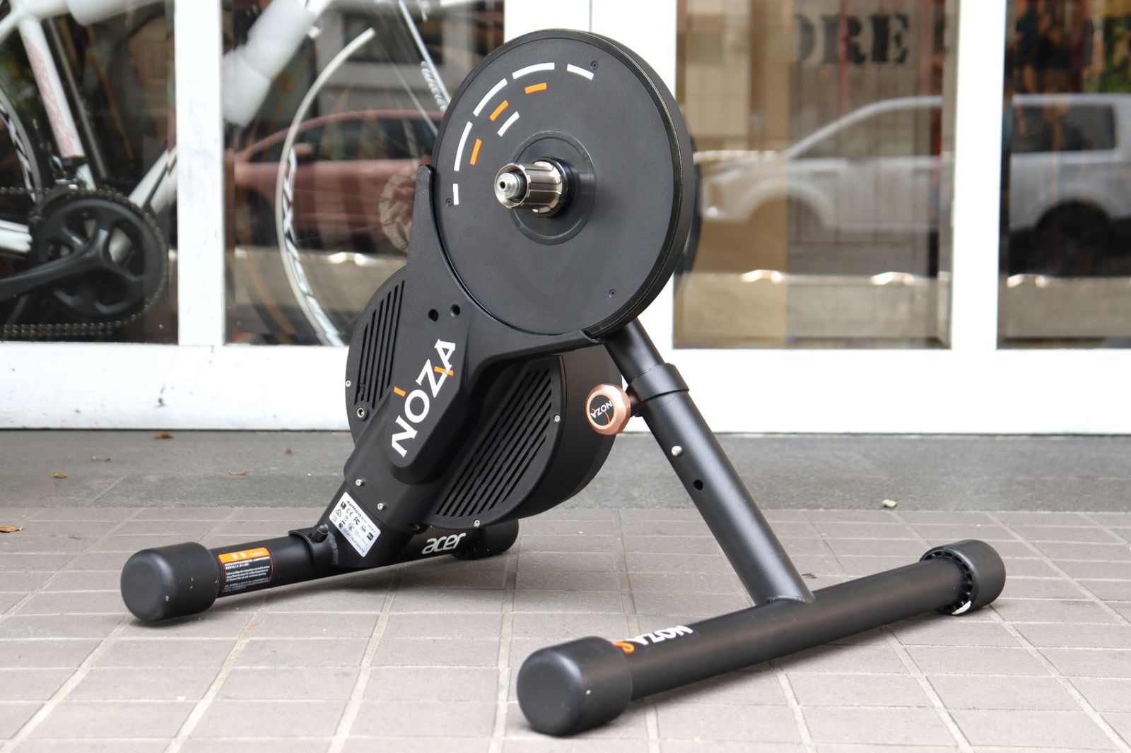 送料込 Xplova NOZA S トレーニングローラー台 XPLOVA NOZA-S(ノザ-S) ローラー台(ダイレクトドライブ) zwift