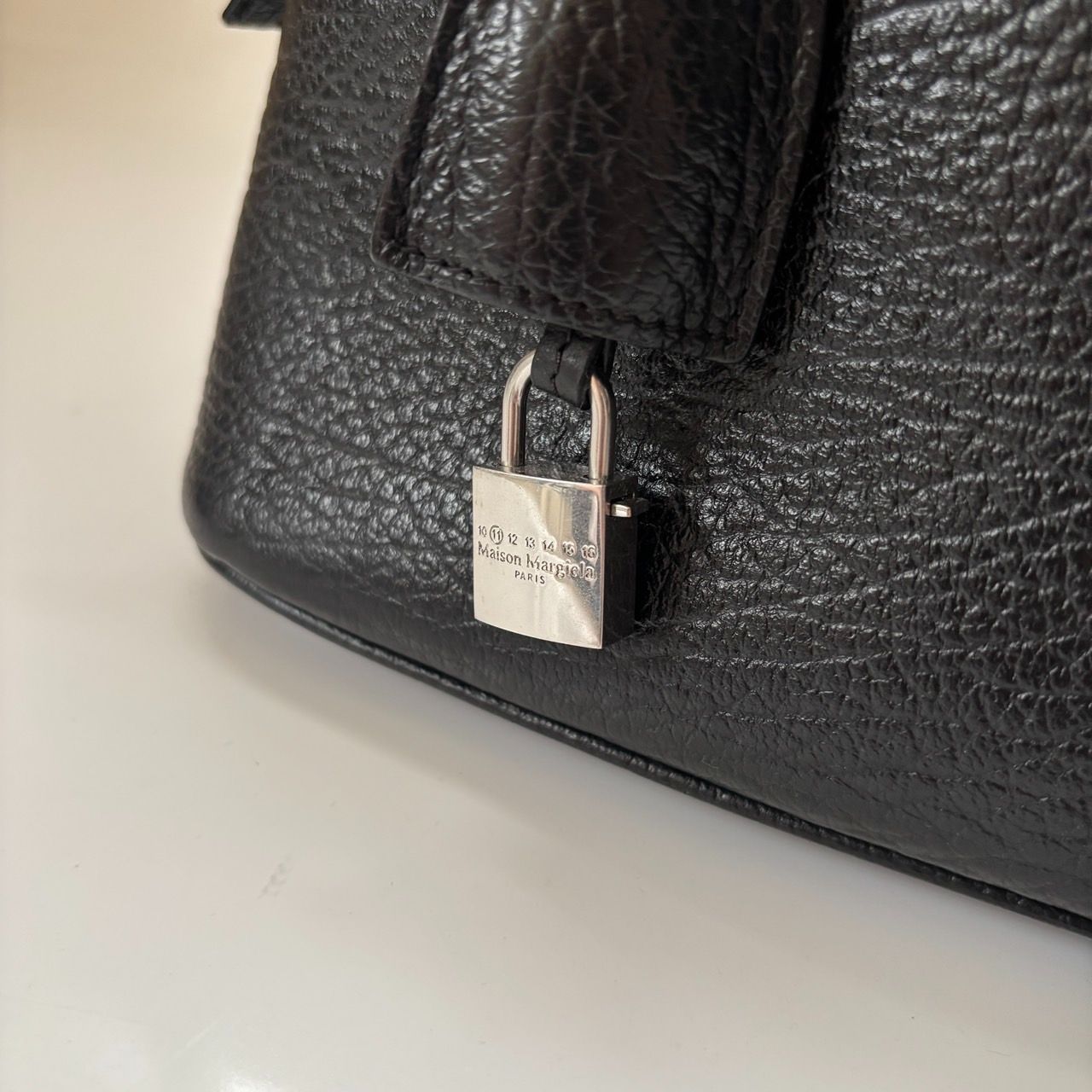 極美品】Maison Margiela メゾンマルジェラ 5AC ミニ ハンドバッグ 