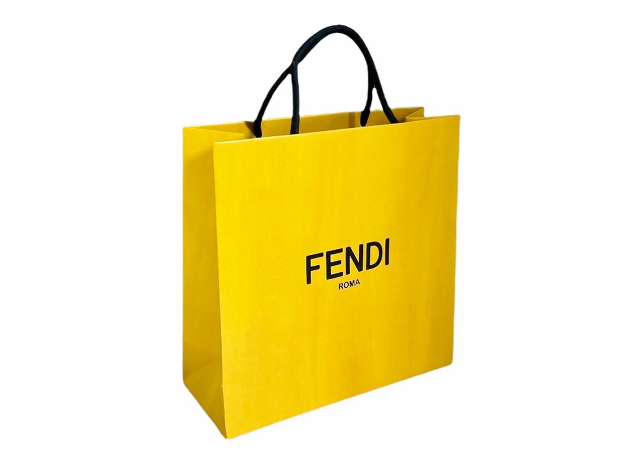 FENDI フェンディ
