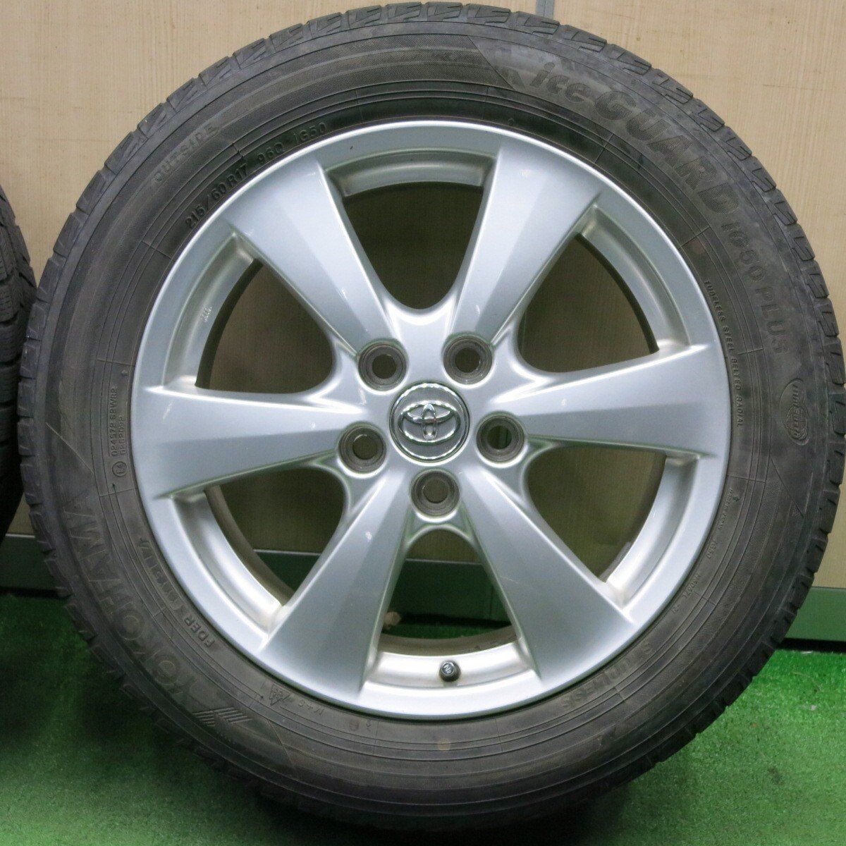 50エスティマ純正ホイール 215/60R17 ヨコハマアイスガードIG60