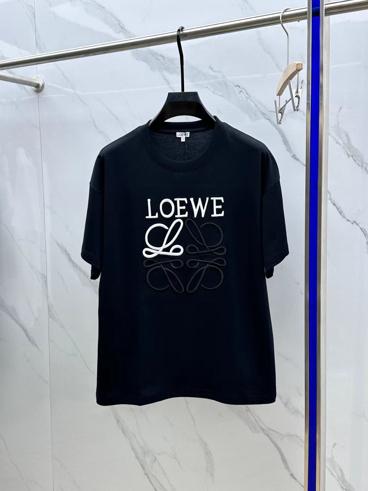 LOEWE ロエベ Tシャツ