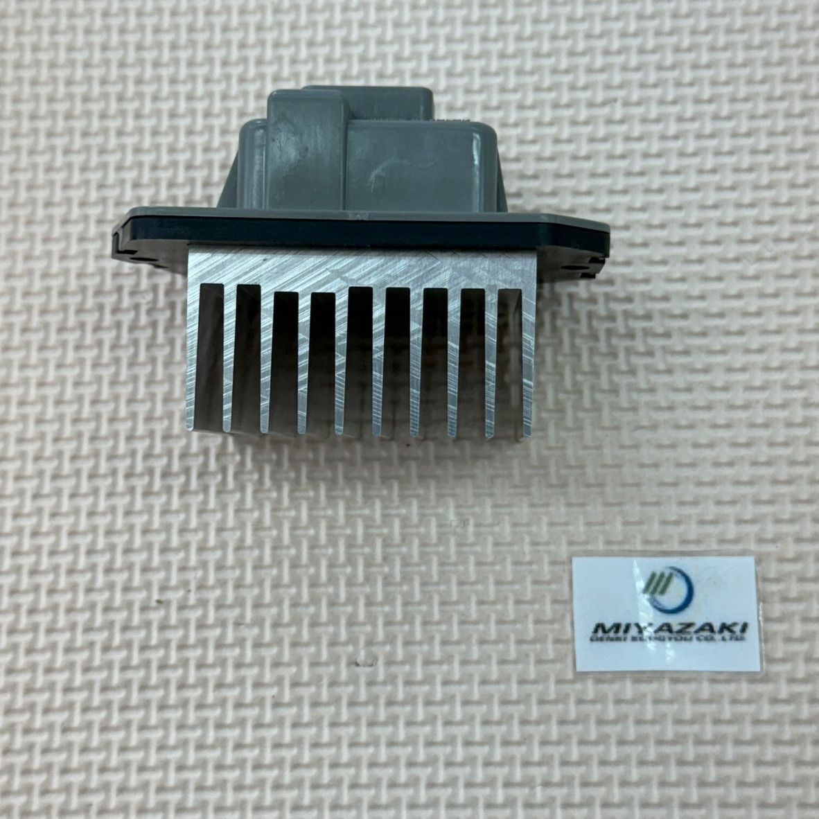日野 デンソー ターンハザードコンピューター 1年保証 日野 社外新品 コンデンサーファンモーター 電動ファン