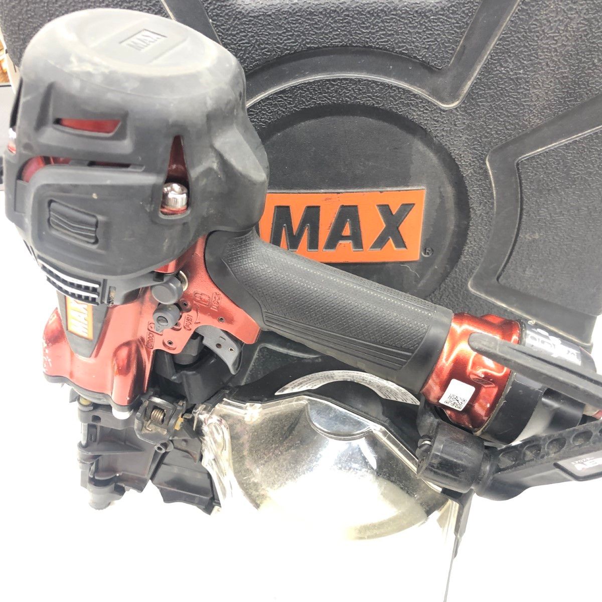 ДД MAX マックス エア釘打ち 程度B ケース付 高圧 90mm 23613007F HN-90N6 D やや傷や汚れあり