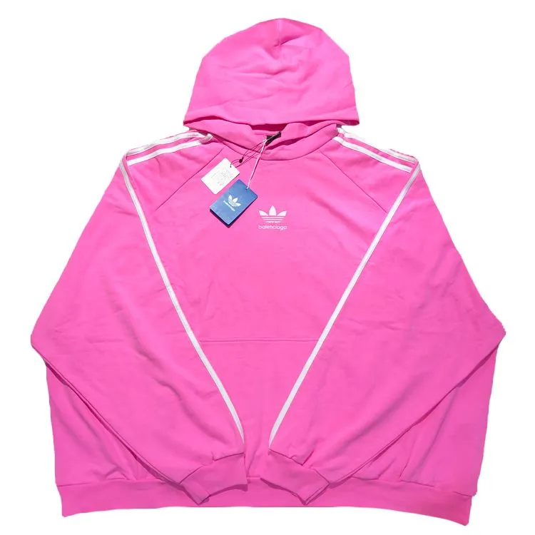 【人気デザイン】バレンシアガ アディダス パーカー センターロゴ オーバーサイズ 2025年最新】BALENCIAGA / ADIDAS パーカーの人気アイテム - メルカリ