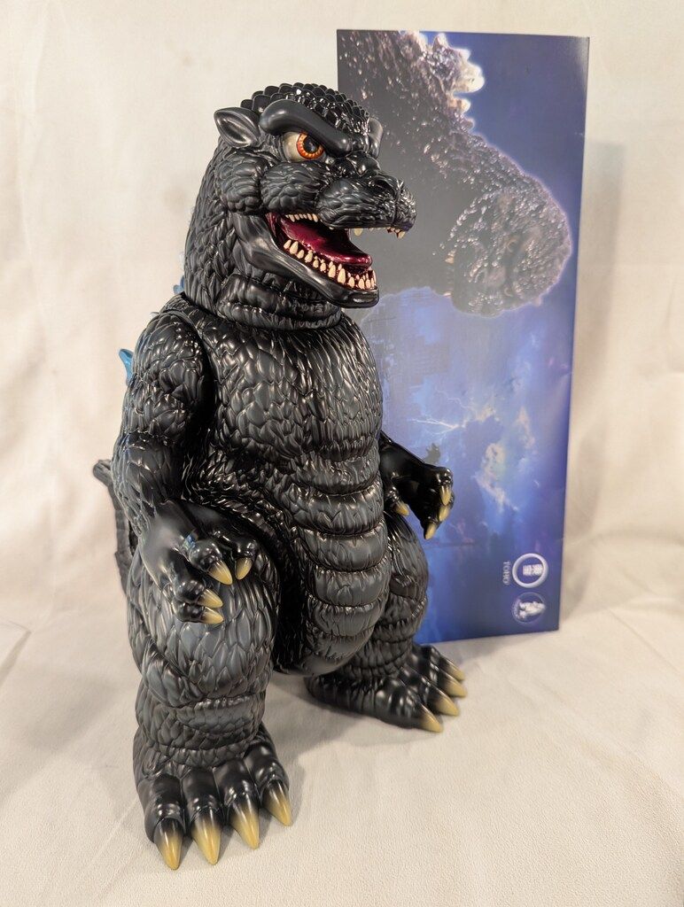 KAIJU ONE ソフビ　ゴジラ1994　黒成型 KAIJU ONE/壺 工房 ゴジラ 1994 黒成型 - メルカリ