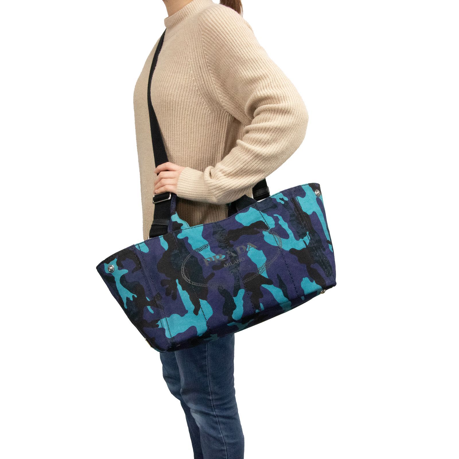 正規品 百貨店購入 レア カラー プラダ ハンド ショルダー カナパ似