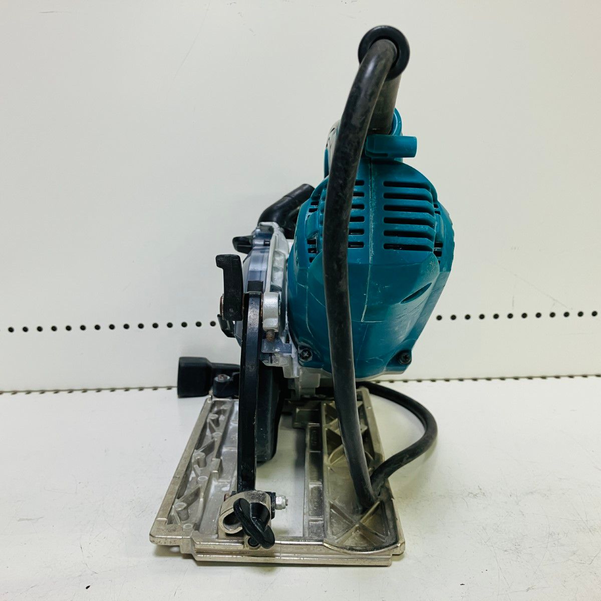 ЗЗMAKITA マキタ 100V 125mm 防じん丸のこ 本体のみ KS5200FX ブルー  