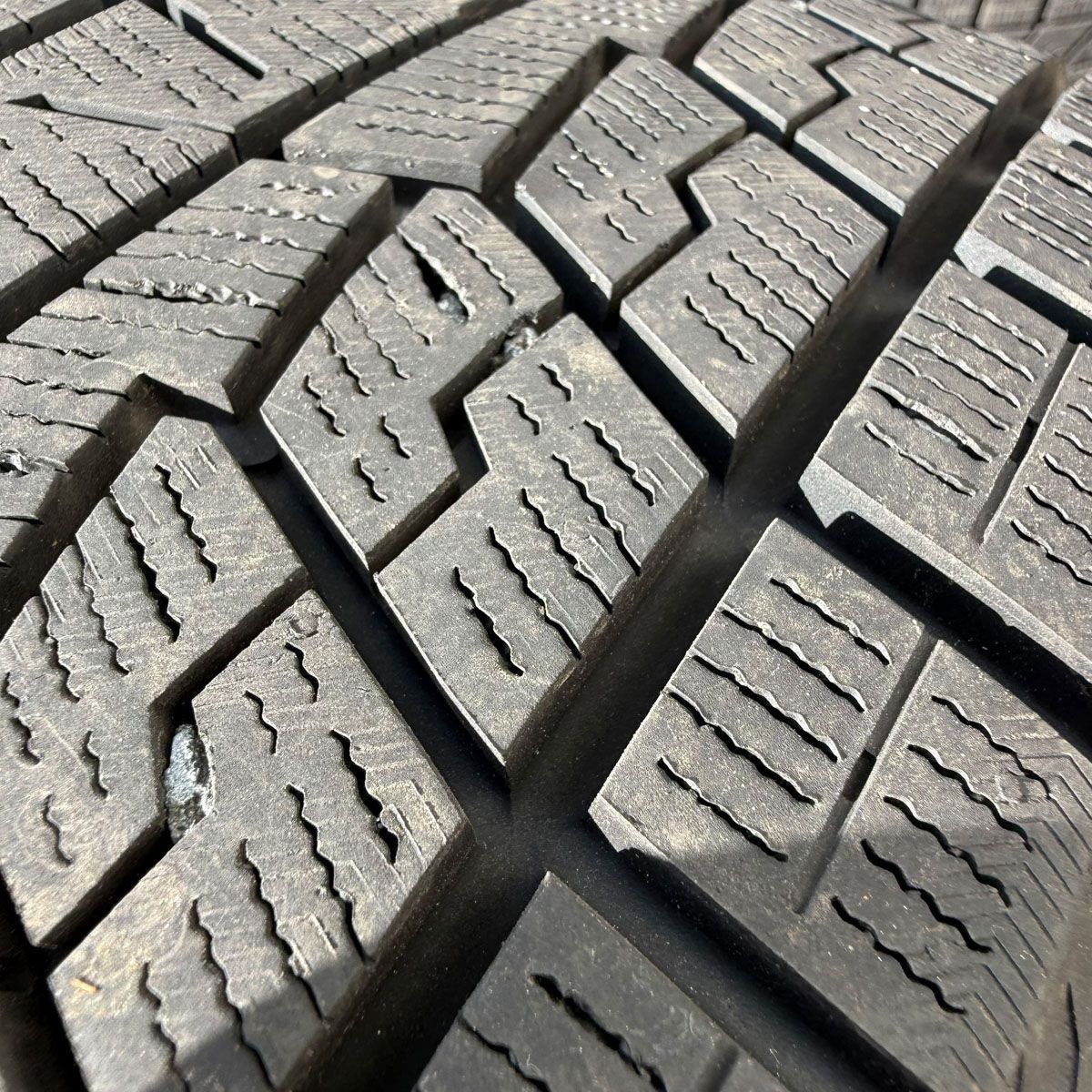 製 鉄チンホイール付き