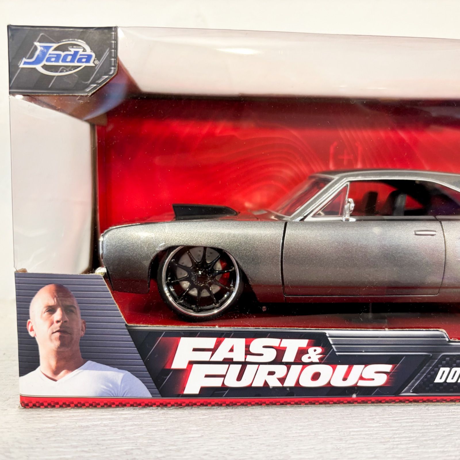 1/24 1970 プリムス ロードランナー Plymouth Road Runner 灰色 1/24 1970 プリムス ロードランナー Plymouth Road Runner 灰色