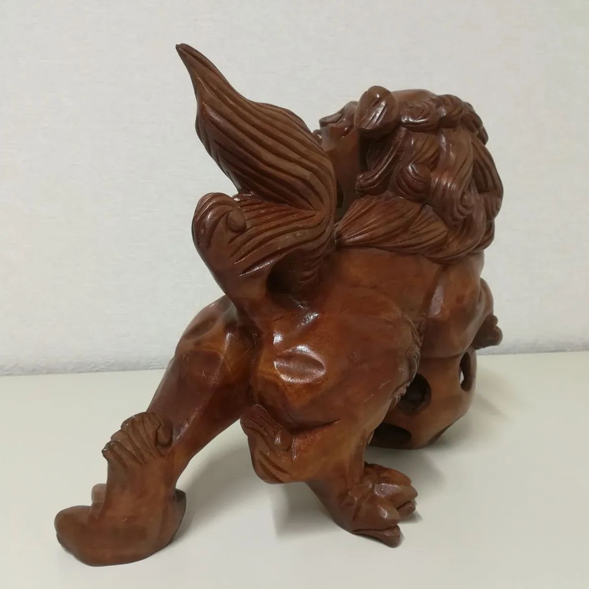 木彫り 玉乗り 獅子 狛犬 シーサー 工芸品 置物 中古 送料無料 2842
