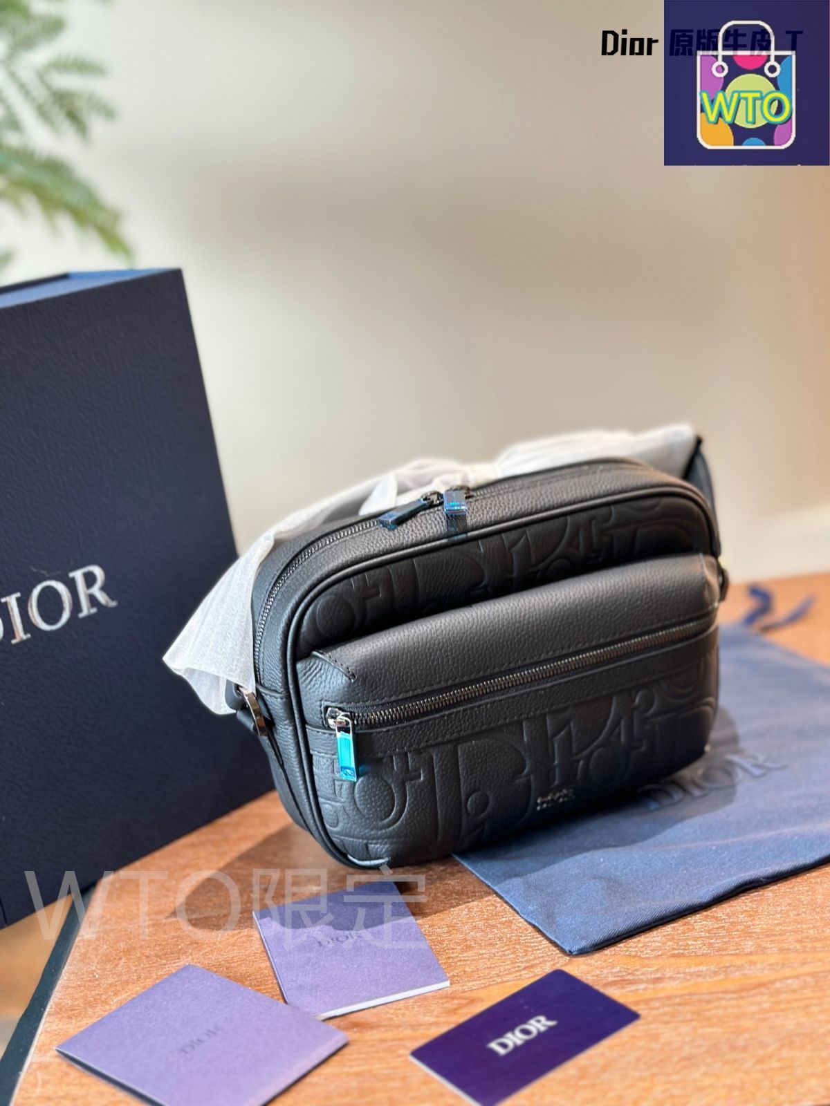 今日特価】Dior Gravity Embossed Leather Bag ディオール